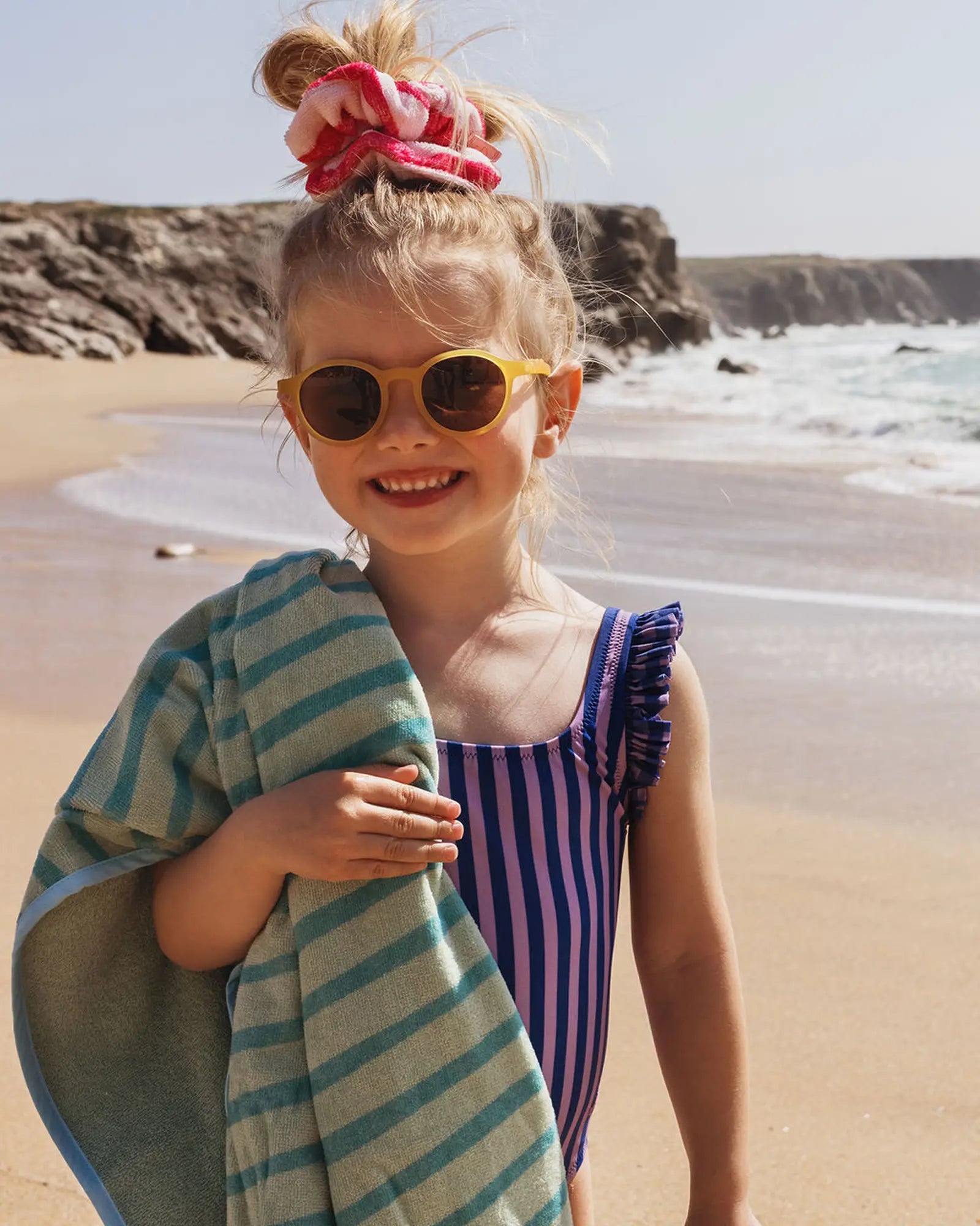 Vague Bleu Beach Towel