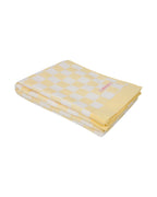 Vague Jaune Beach Towel